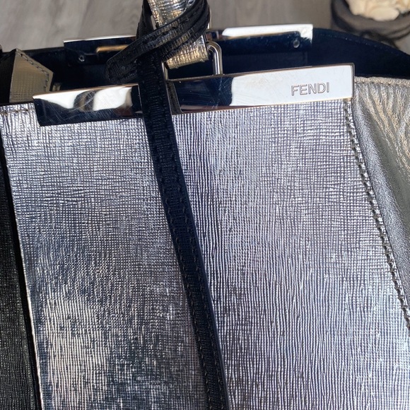 SOLD✖️Fendi 3Jours Two Tone Shoulder Bag Tote - Picture 7 of 16